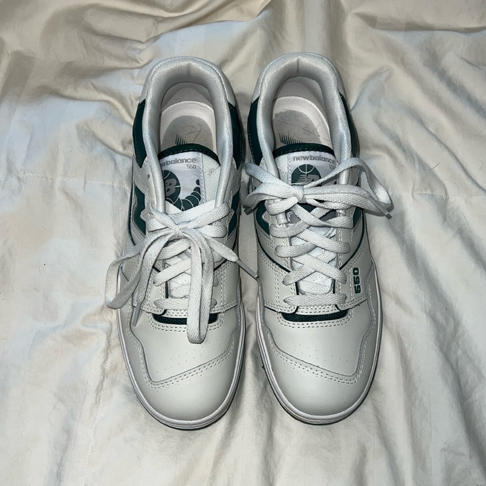 New Balance 550